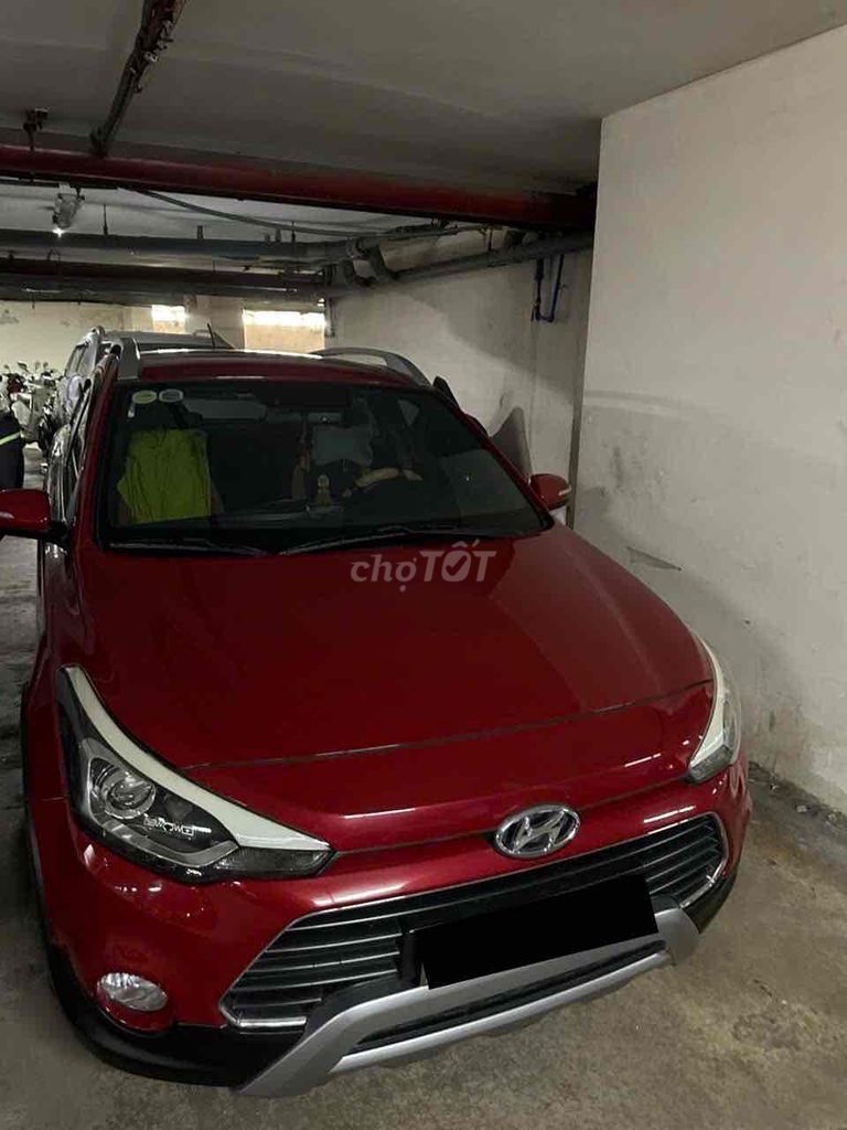 Hyundai i20 Active Đỏ Tự động. Mua bán Ô tô tại Thành phố Thủ Đức Tp Hồ Chí Minh được đăng bởi Vo Phuong hình 4