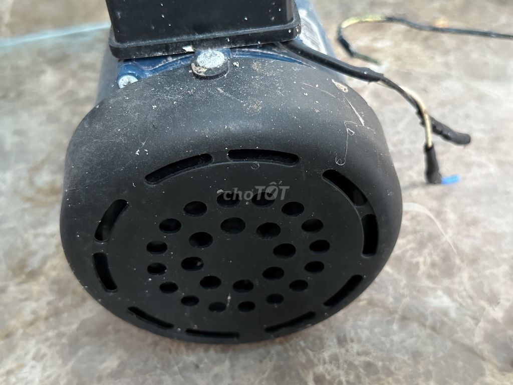 Máy bơm thanh lý. Mua bán Phụ kiện, Thức ăn, Dịch vụ tại Quận Cái Răng Cần Thơ được đăng bởi Linh hình 6