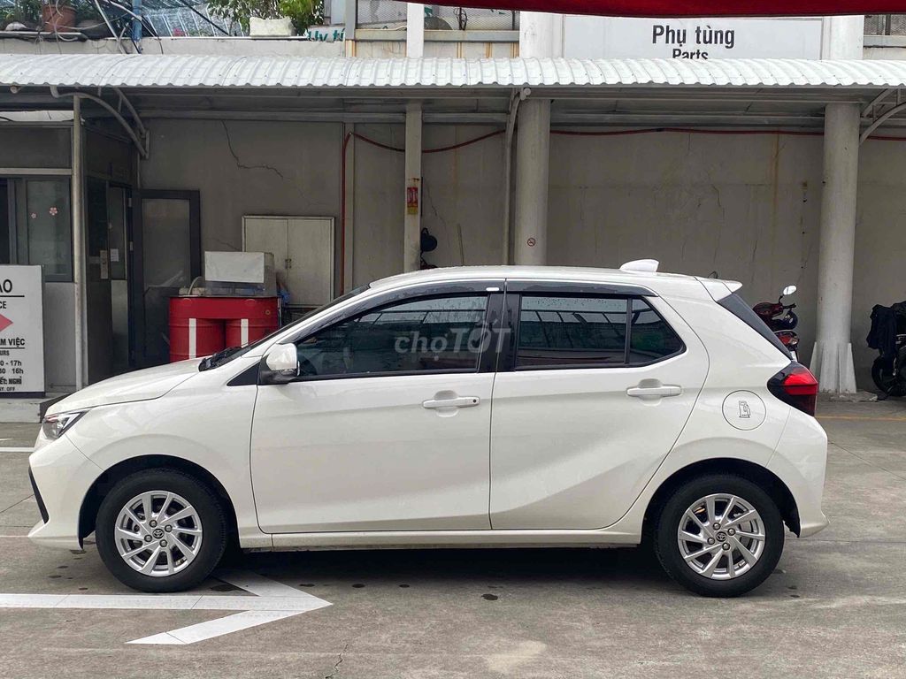 Toyota Wigo G 1.2 AT - 2024 - màu trắng odo 25.000. Mua bán Ô tô tại Thành phố Thủ Đức Tp Hồ Chí Minh được đăng bởi Hữu Phúc hình 8