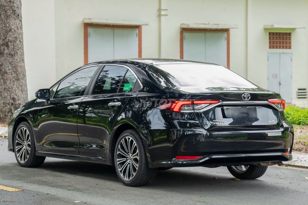 Toyota Corolla Altis 2022 1.8V - 65000 km. Mua bán Ô tô tại Quận 12 Tp Hồ Chí Minh được đăng bởi Duy Ng hình 7