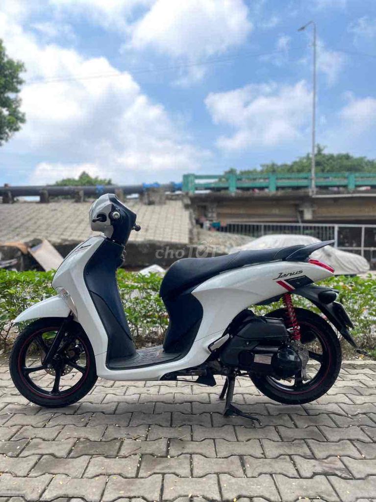 Cầm đồ thanh lý Yamaha Janus 2020 Smartkey BS:72E1. Mua bán Xe máy tại Quận 8 Tp Hồ Chí Minh được đăng bởi Tuấn Bon hình 2