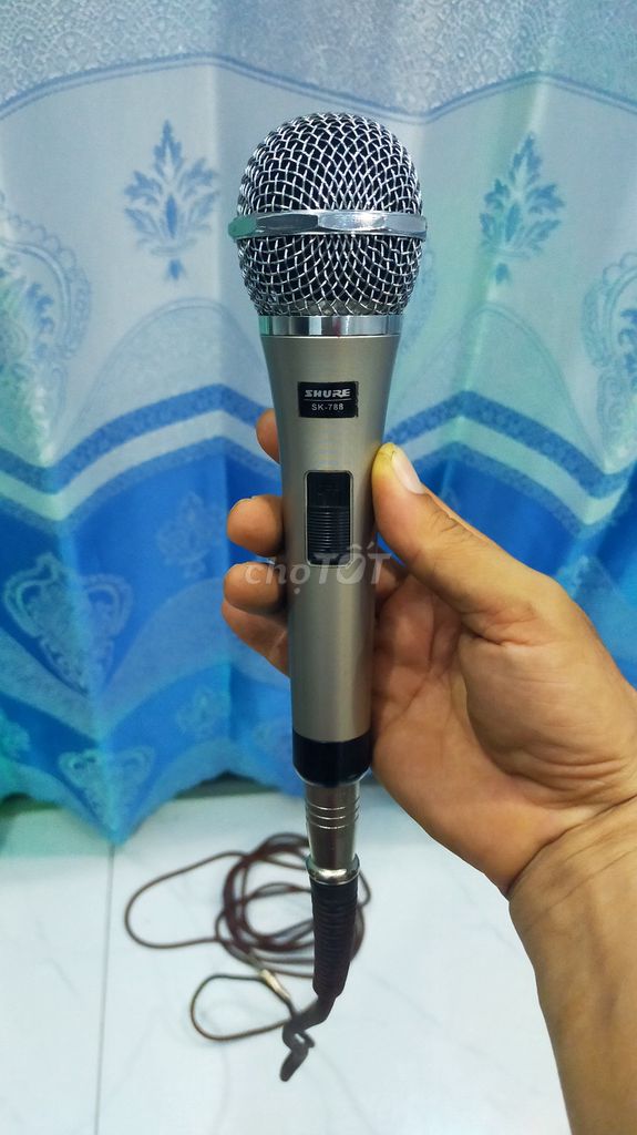 Microphone shure hát rất phe . Mua bán Tivi, Âm thanh tại Huyện Bình Chánh Tp Hồ Chí Minh được đăng bởi âm thanh gia đình  hình 1