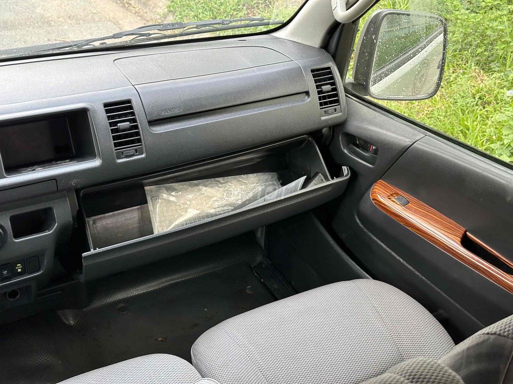 Toyota Hiace 2014 - 155000 km. Mua bán Ô tô tại Quận Bình Tân Tp Hồ Chí Minh được đăng bởi Xe Cũ Giá Tốt Bình Tân hình 6