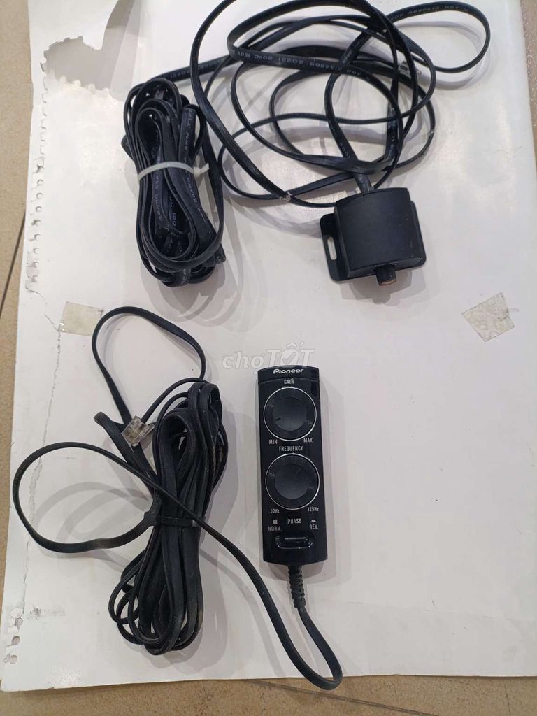 Remote đk loa sub gầm ôtô . Mua bán Tivi, Âm thanh tại Thành phố Thái Nguyên Thái Nguyên được đăng bởi Thắng hình 1