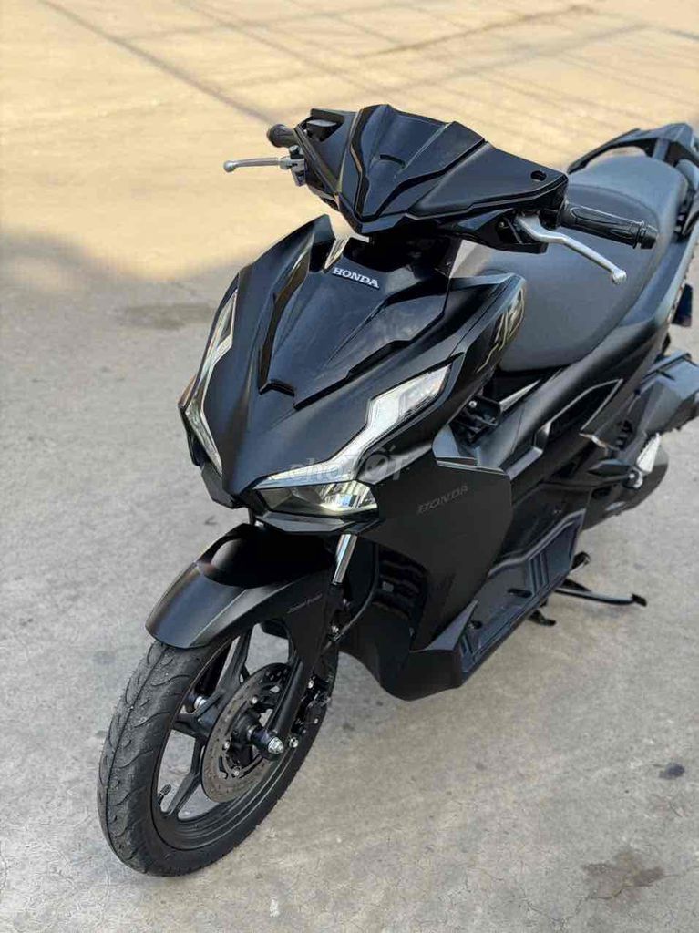 Honda Air Blade 125 4V 2025 Đen 800km. Mua bán Xe máy tại Huyện Trảng Bom Đồng Nai được đăng bởi Xe Máy Ngọc Hưng hình 6
