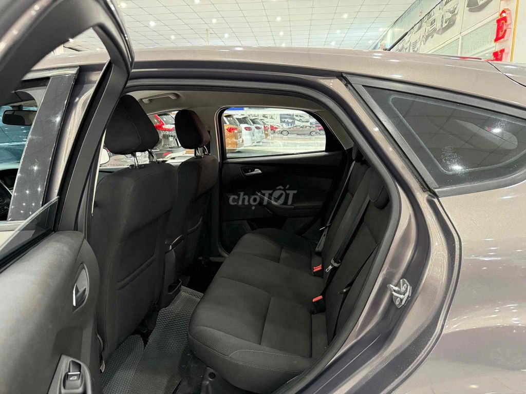 Ford Focus 1.5AT SX2016 đk2017. Mua bán Ô tô tại Thành phố Thủ Dầu Một Bình Dương được đăng bởi TRUNG DƯƠNG AUTO  hình 10