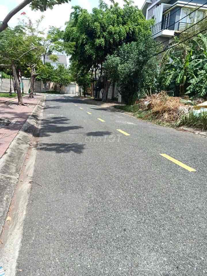 Cho thuê kho 18tr/th khu tên lửa Bình Tân 10x20m có gác nhỏ
