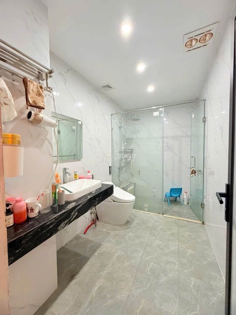 Продается вилла Geleximco Le Trong Tan, 120 м2, 5 этажей, 24,8 млрд долларов
