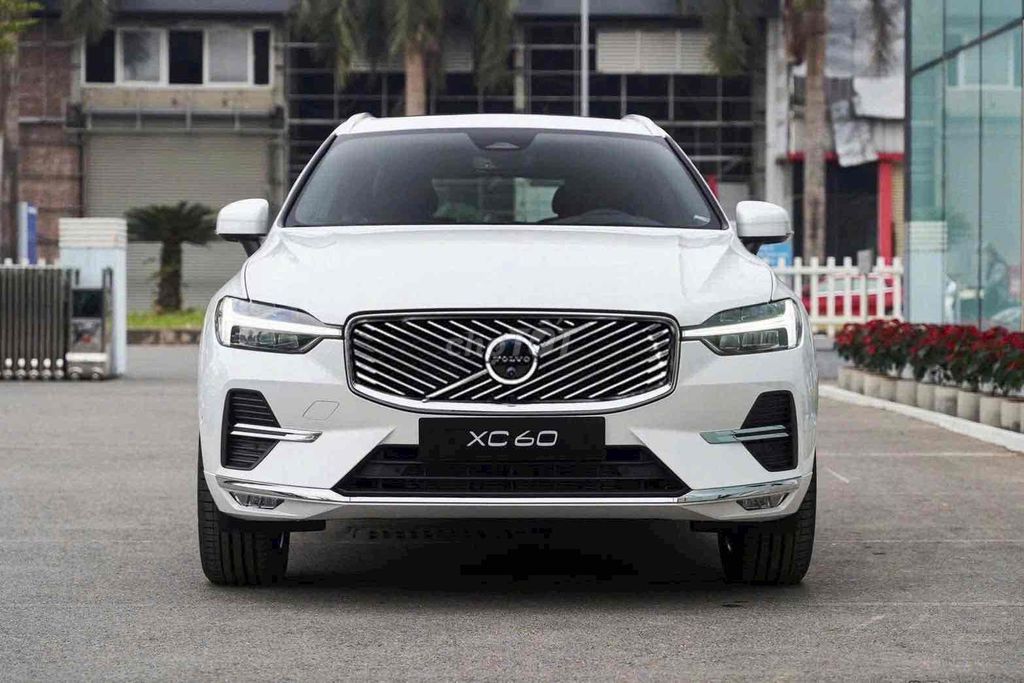 Volvo XC60 2026 Ultra Ưu Đãi Khủng Trong Tháng 12. Mua bán Ô tô tại Quận 7 Tp Hồ Chí Minh được đăng bởi Volvo Phú Mỹ Hưng hình 1
