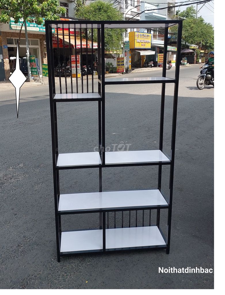Kệ sách khung sắt ván trắng 80x160x24cm. Mua bán Tủ, kệ gia đình tại Quận 5 Tp Hồ Chí Minh được đăng bởi NGUYỄN HẠNH BÀN GHẾ TỦ KỆ hình 1