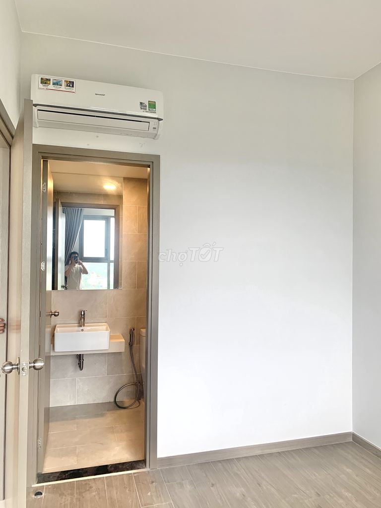 cho thuê căn 59m2, có 2 máy lạnh, NT căn bản, 2pn-2wc