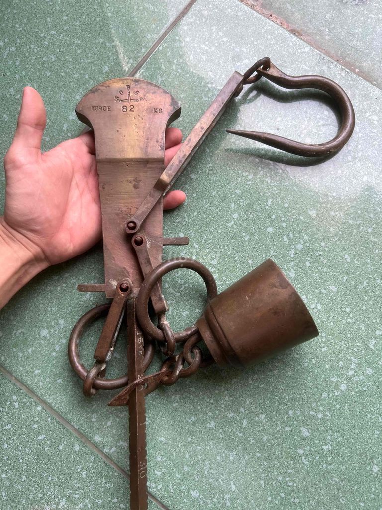 Cân đồng hồ Đồng cổ xưa. Mua bán Đồ chuyên dụng, Giống nuôi trồng tại Thành phố Châu Đốc An Giang được đăng bởi Lê Bình Cầm Đồ 2 hình 1