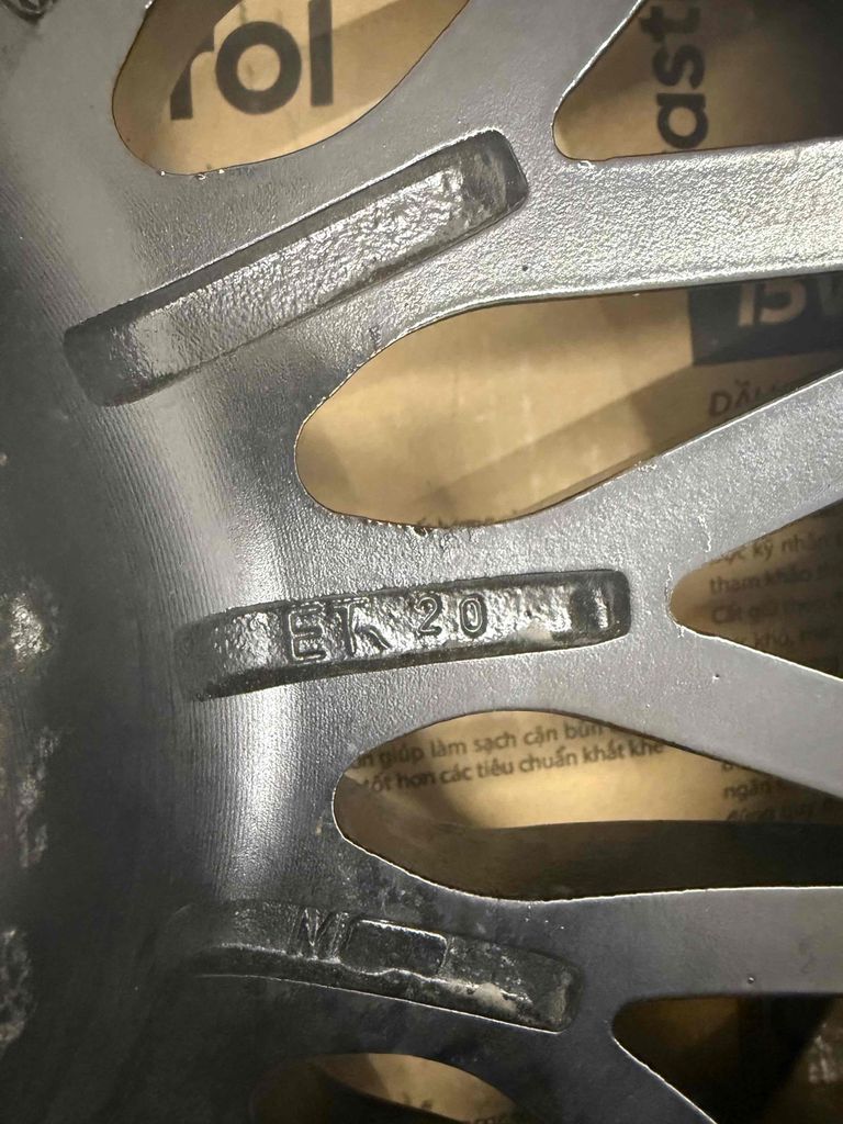 thanh lý mâm ô tô lỗ 4 x 100 R17. Mua bán Phụ tùng xe tại Quận Sơn Trà Đà Nẵng được đăng bởi Vinh hình 3