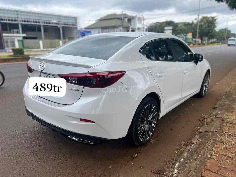 Mazda 3 2.0 AT 2019,xe đẹp không lỗi full đồ chơi