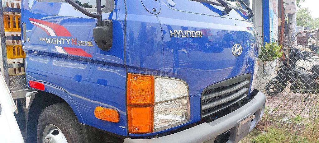 Hyundai N250 2021 sơn zin 100% chuyên chở gia cầm. Mua bán Xe tải, xe ben tại Quận Long Biên Hà Nội được đăng bởi VietNg hình 3