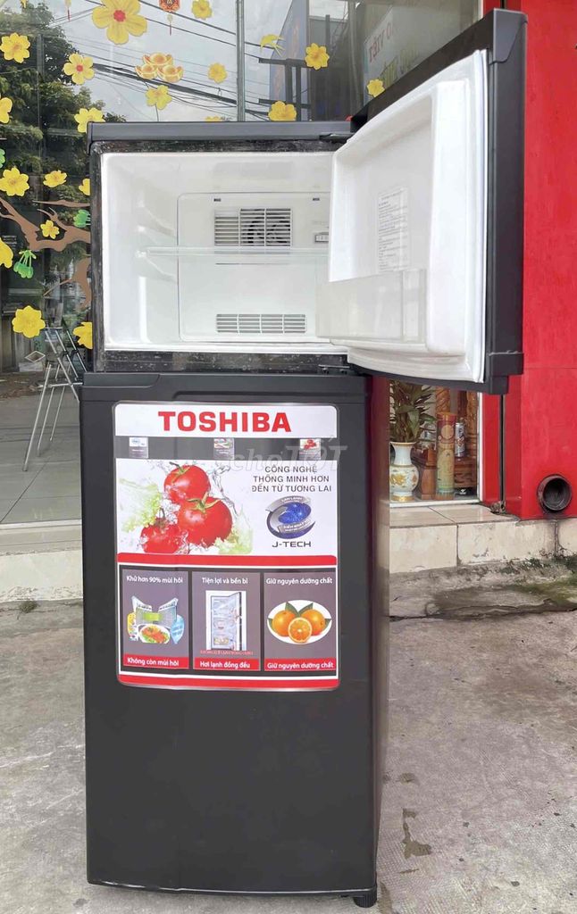 Tủ lạnh Toshiba 145 lít êm nhẹ điện phù hợp trọ
