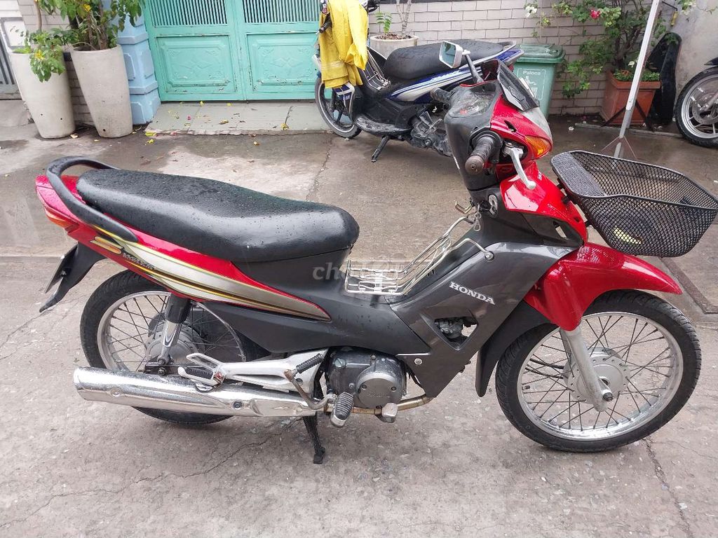 Honda Wave 100c красная, черная