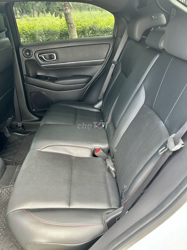 Honda HR-V 2023 RS Trắng Bạc - 12000 km. Mua bán Ô tô tại Thành phố Biên Hòa Đồng Nai được đăng bởi Tấn Thịnh hình 12