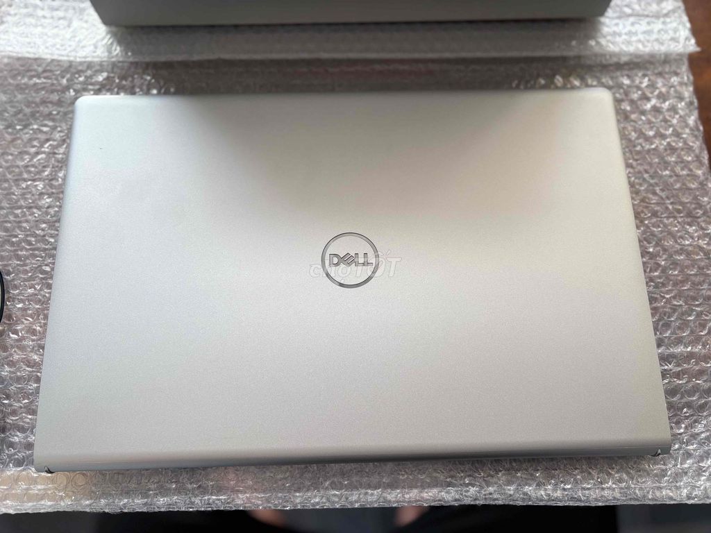 Dell Inspiron 15 3535 date 2025. Mua bán Laptop tại Thành phố Bà Rịa Bà Rịa - Vũng Tàu được đăng bởi Hoàng Anh Tứ hình 1