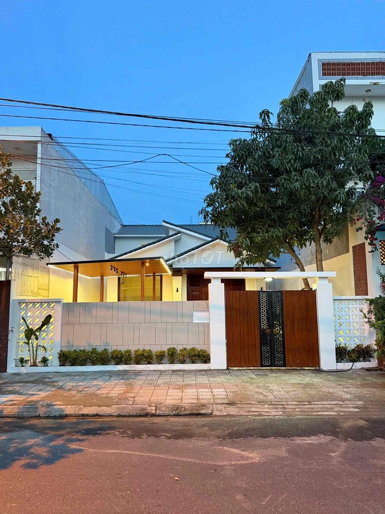 Furnished mini villa with garden opposite a park in Hòa Xuân — photo 9