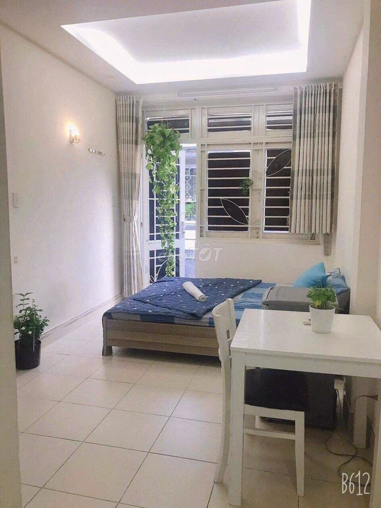 Căn hộ đủ nội thất 30m2 TRẦN HƯNG ĐẠO