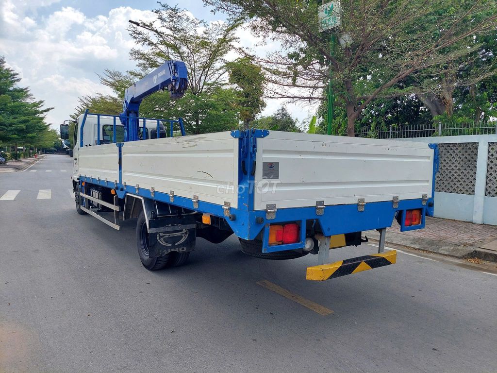 Xe cẩu 5 tấn thùng 6,1m HINO FC cẩu 3 tấn, 4 khúc. Mua bán Xe tải, xe ben tại Huyện Lâm Hà Lâm Đồng được đăng bởi Mr. An hình 2