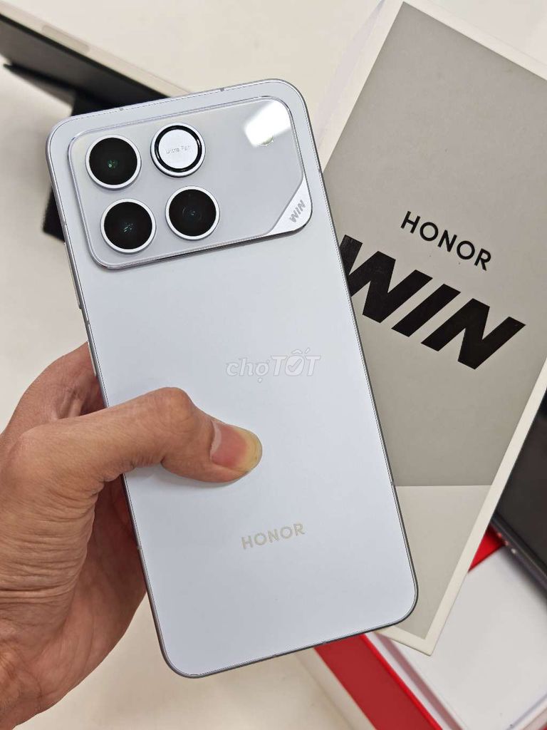HONOR WIN 99,9% 8ELITE GEN5 BH VÀNG 9 THÁNG. Mua bán Điện thoại tại Quận Thanh Khê Đà Nẵng được đăng bởi Minh Máy Chất Lượng 4K MOBILE hình 1