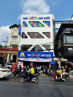 NHÀ SÁCH ANH QUỐC logo