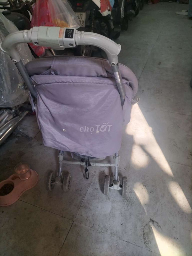 Xe đẩy em bé Xám Nhập khẩu. Mua bán Mẹ và bé tại Quận 10 Tp Hồ Chí Minh được đăng bởi Nguyễn Hữu Tuấn hình 1