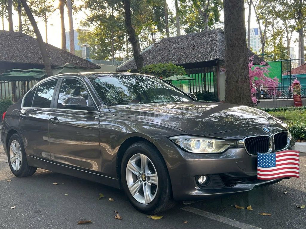 BMW SERI 320i.đời 2014.nhập đức.động cơ 2.0L. Mua bán Ô tô tại Quận 11 Tp Hồ Chí Minh được đăng bởi Nam hình 4