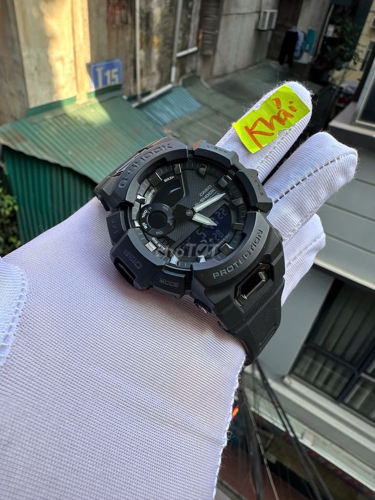 Casio G-shock GBA-900-1A, Likenew 99%