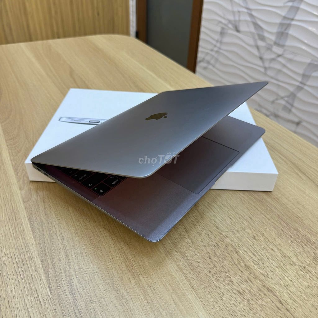 Macbook Air 2018 - Core I5 8G 128G 13.3' Retina 2K