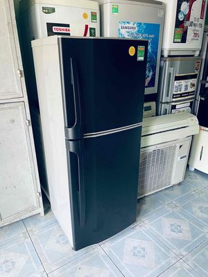 Tủ lạnh Toshiba 220lít