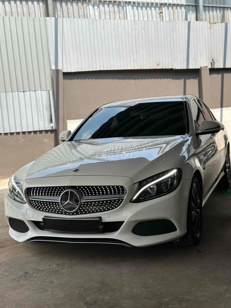 Mercedes Benz C Class 2018 C200 - 70000 km. Mua bán Ô tô tại Quận 7 Tp Hồ Chí Minh được đăng bởi Thông Sport  hình 10