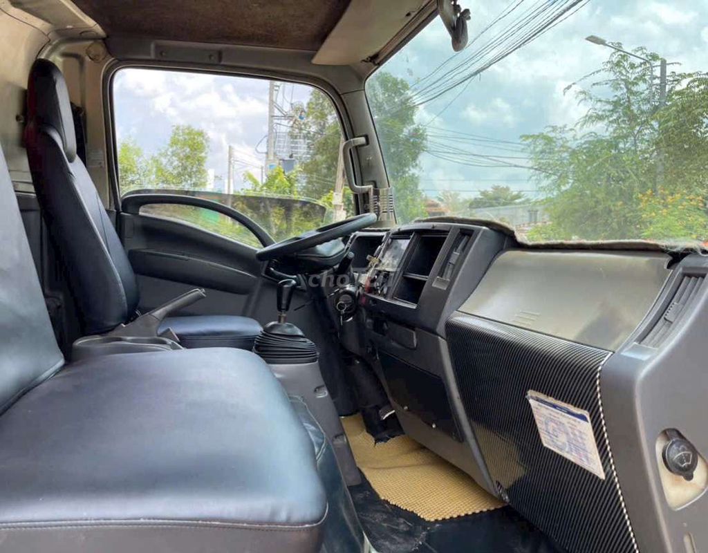 Bán gấp isuzu 3.4 tấn đời 2009 thùng kín 5m2. Mua bán Xe tải, xe ben tại Thành phố Thuận An Bình Dương được đăng bởi Xe tải Bình Dương hình 3