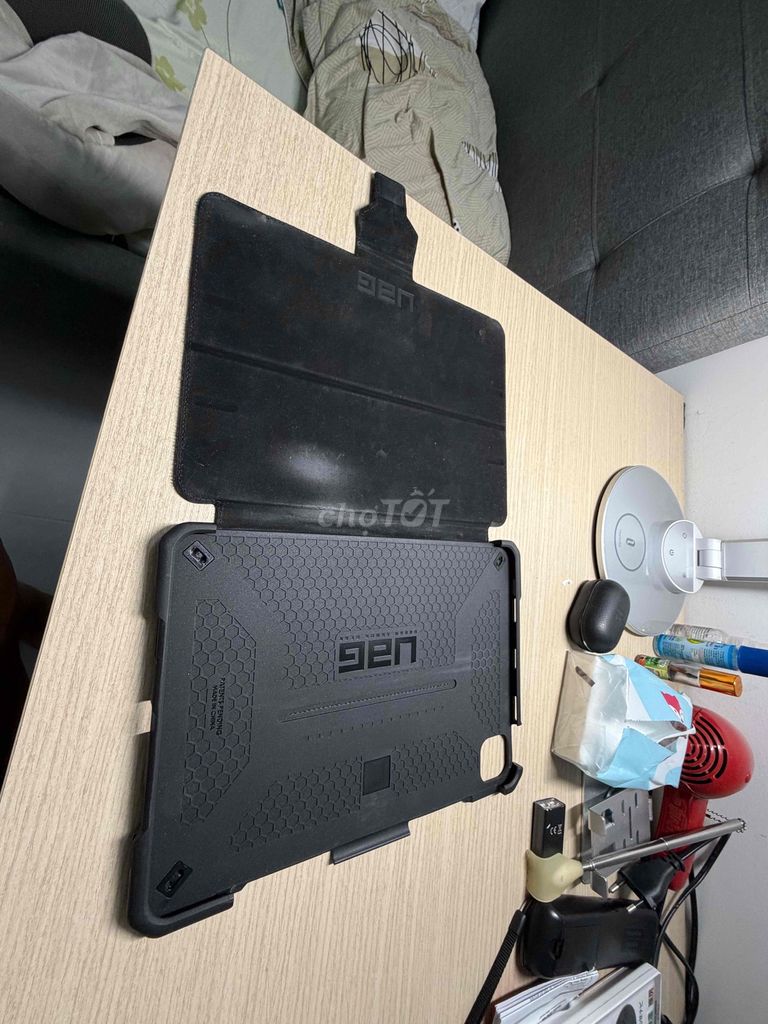 Ốp lưng UAG iPad Pro 11 inch Đen. Mua bán Phụ kiện (Màn hình, Chuột...) tại Quận Bình Thạnh Tp Hồ Chí Minh được đăng bởi Chú Huân hình 1