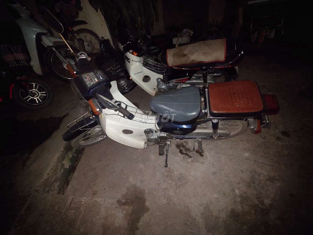 Cub 50cc cho học sinh. Mua bán Xe máy tại Huyện Mê Linh Hà Nội được đăng bởi Quang Tùng hình 2
