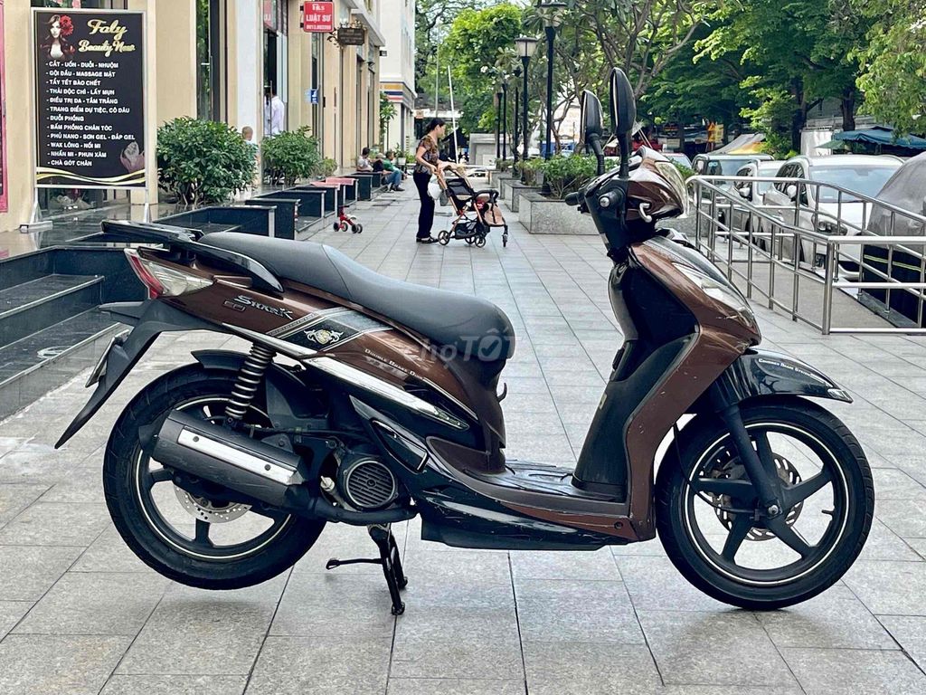 Sym shark Fi 2014 chính chủ máy rin êm. Mua bán Xe máy tại Quận Gò Vấp Tp Hồ Chí Minh được đăng bởi LONG THỊNH hình 4