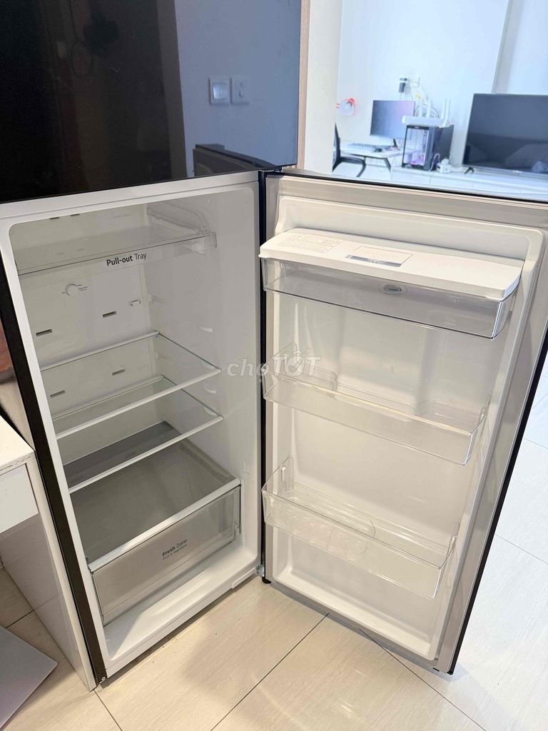 Tủ lạnh LG GV-D262BL