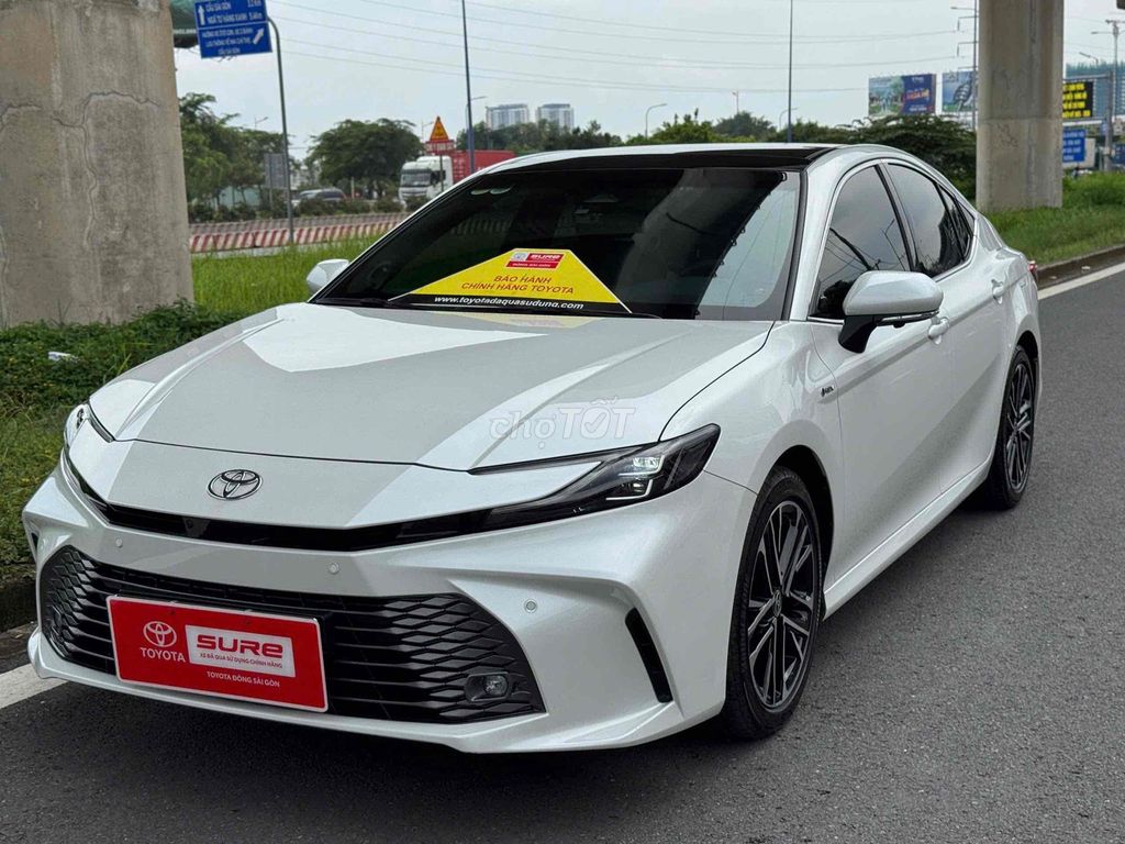 Camry 2025 2.5 HEV Top siêu mới. Mua bán Ô tô tại Quận Gò Vấp Tp Hồ Chí Minh được đăng bởi Nguyễn An hình 6