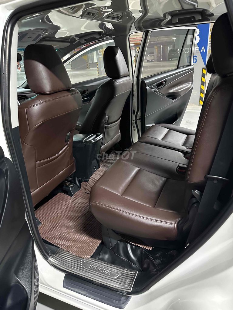 Toyota Innova 2020 MT mẫu 2021