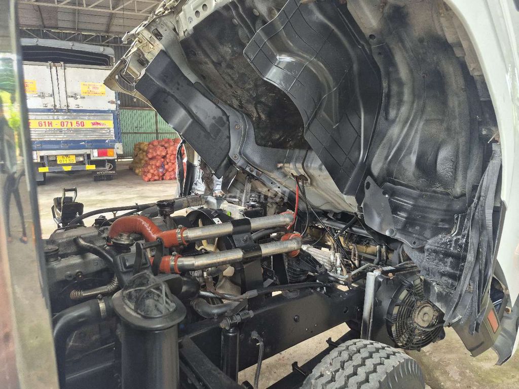 Xe zin 100%. Mới chay 77000.Thùng 6m10. 1T8 .9 chủ. Mua bán Xe tải, xe ben tại Thị xã Bến Cát Bình Dương được đăng bởi LÂM VĂN HẸN hình 18