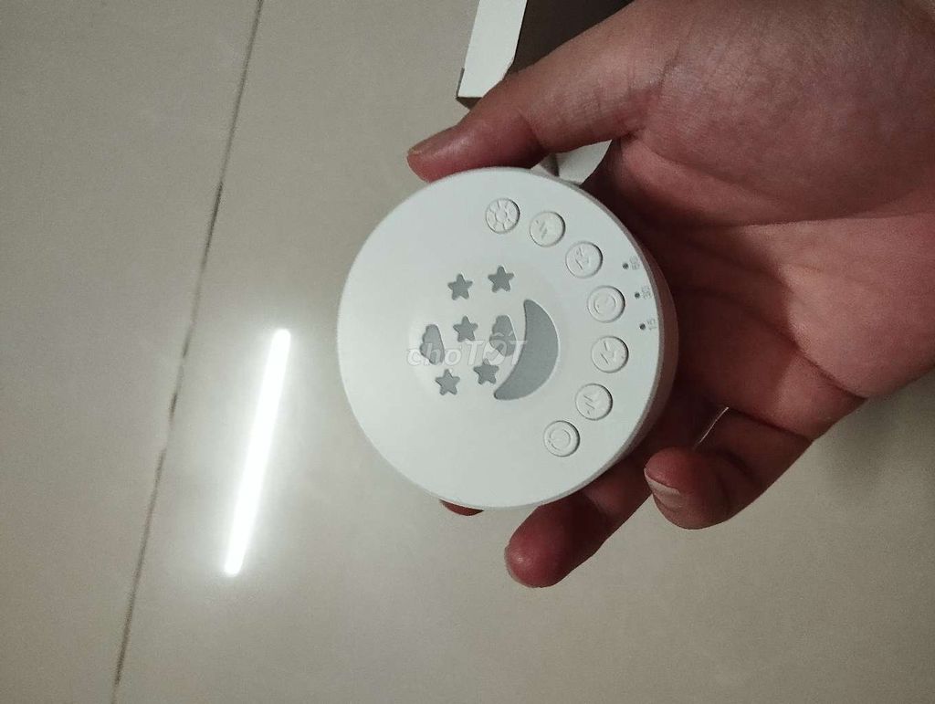 Máy tạo tiếng ồn trắng cho trẻ sơ sinh màu Trắng. Mua bán Mẹ và bé tại Huyện Đan Phượng Hà Nội được đăng bởi Nguyễn huy hình 1