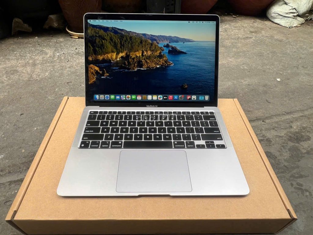 MACBOOK AIR M1 GRAY / 8G / 256G / FULL SẠCH US. Mua bán Laptop tại Quận 3 Tp Hồ Chí Minh được đăng bởi Tèo hình 1