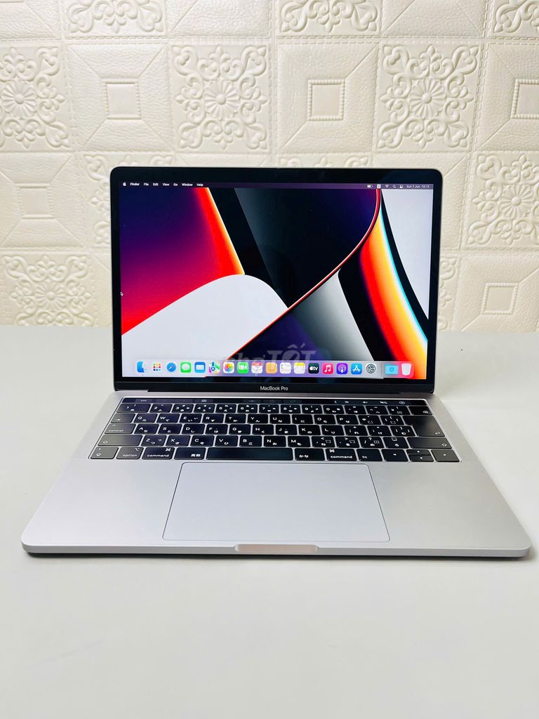 MacBook Pro 2019 i5/16GB/512GB/13.3" Retina 2,5K. Mua bán Laptop tại Quận 10 Tp Hồ Chí Minh được đăng bởi Kim Ngân hình 1
