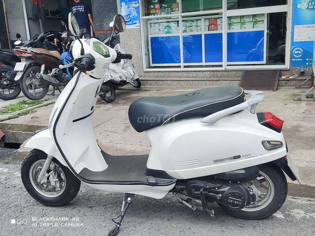 Xe máy Espero 50VS màu trắng, 9327 km. Mua bán Xe máy tại Thành phố Thuận An Bình Dương được đăng bởi Nguyễn Thanh Vương hình 5