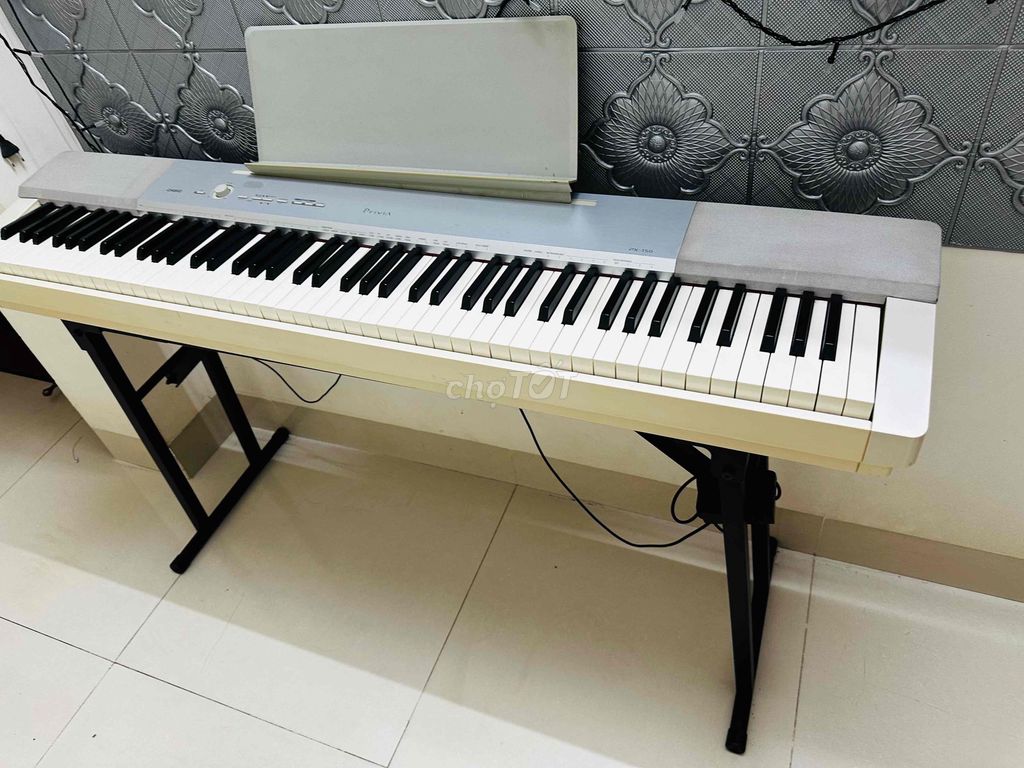 Đàn piano điện Casio Privia PX-150 Trắng. Mua bán Nhạc cụ tại Quận Thanh Khê Đà Nẵng được đăng bởi Thuỷ hình 1