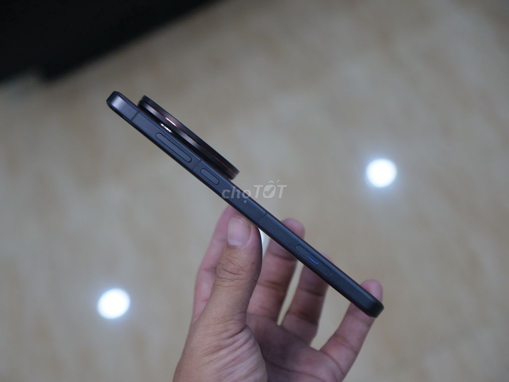 Vivo X200 Ultra 256GB Đỏ pin 100% like new. Mua bán Điện thoại tại Quận 10 Tp Hồ Chí Minh được đăng bởi Nguyễn Mạnh Hải hình 1