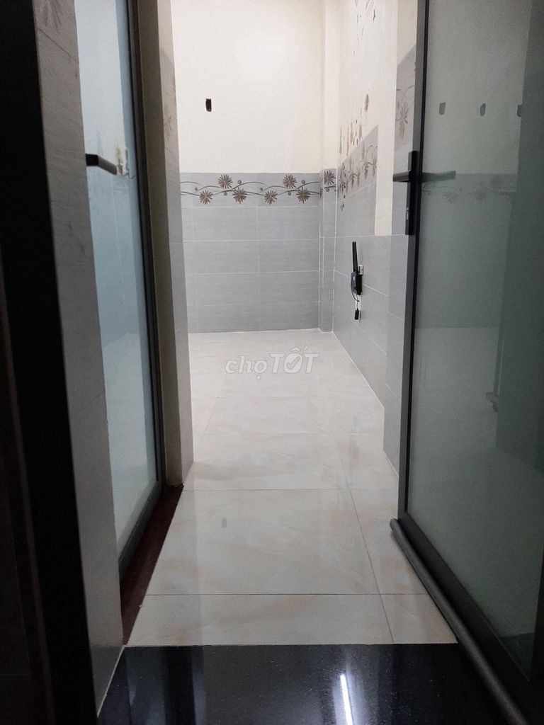 Hẻm yên tĩnh , phòng cho thuê, phòng từ 17 m2