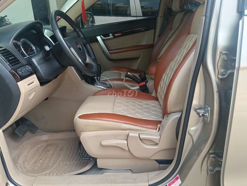Chevrolet Captiva Vàng cát 7 chỗ. Mua bán Ô tô tại Thành phố Dĩ An Bình Dương được đăng bởi Trieu Nguyen hình 2